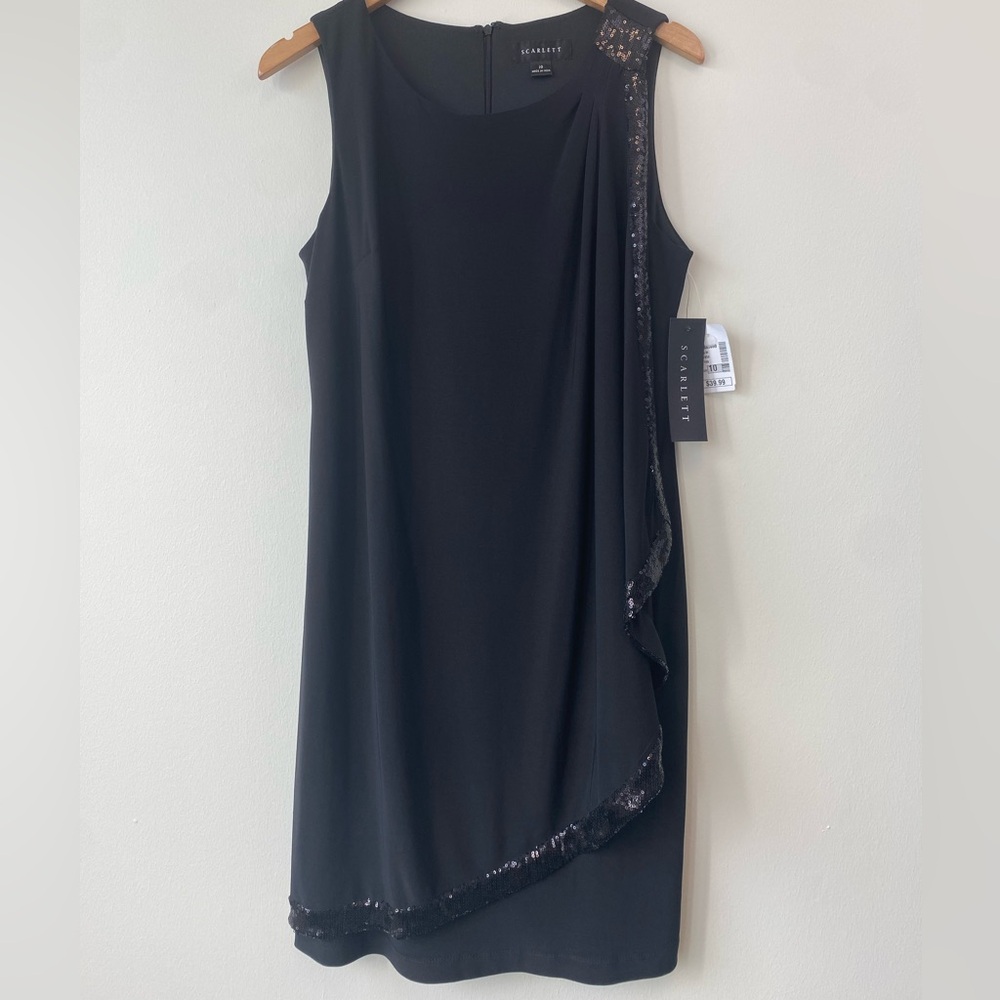 Scarlett Asymmetrical Black Dress